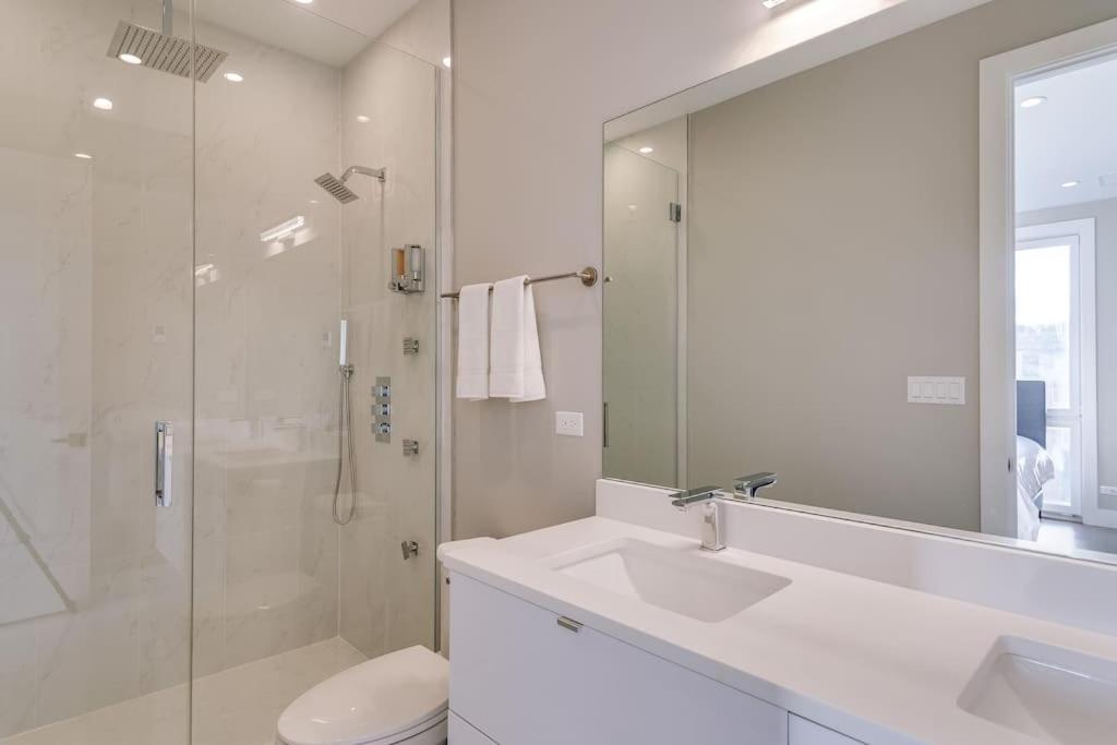 Вилла Breathtaking Downtown Penthouse A - Sleeps 11 Чикаго Экстерьер фото